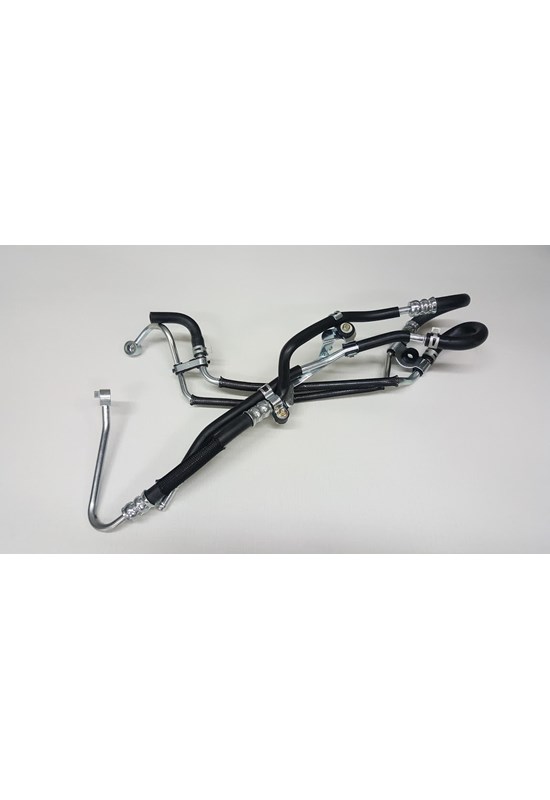 צינור הגה כח מאזדה 3